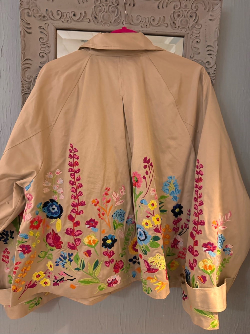 *VIRAL* Beige Embroidered Floral Trench Coat - Picture 6 of 8
